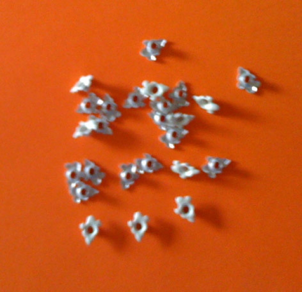 Eyelets Ghost